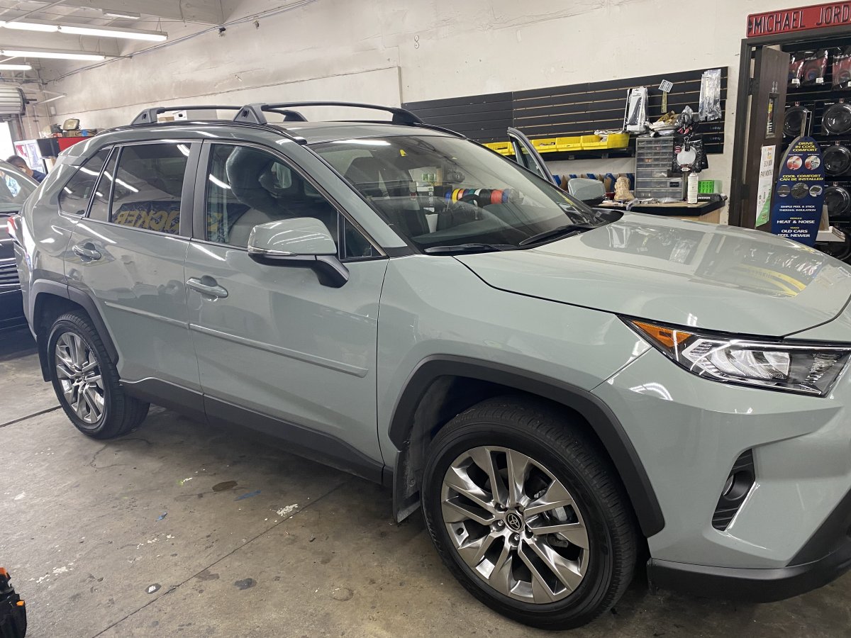 Toyota Highlander Window Tinting